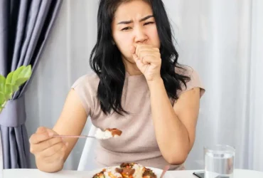 comida ficar preso na sua garganta